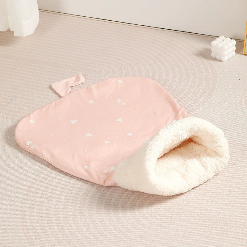 🐱 Plush Self-Warming Pet Sleeping Bag & Cave Bed